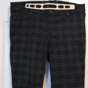 Torrid sky high skinny jeans, black/grey print, premium stretch